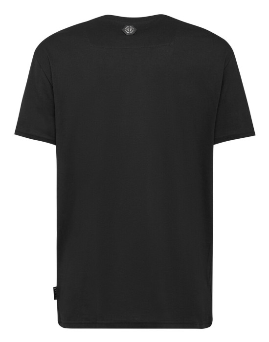 футболка  из америки вид сбоку