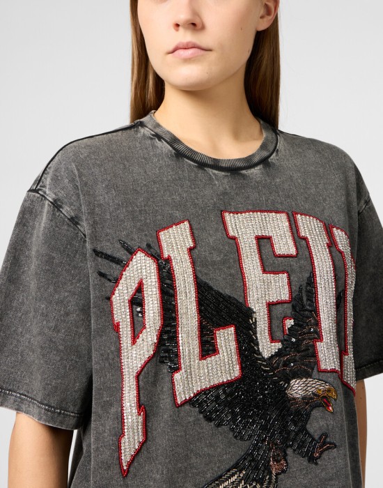 футболка  из проверенных материалов спереди