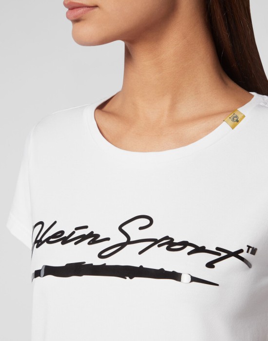 футболка  из проверенных материалов спереди