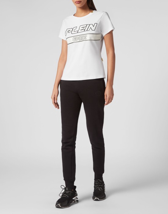 Товар белого цвета с внутренней стороны