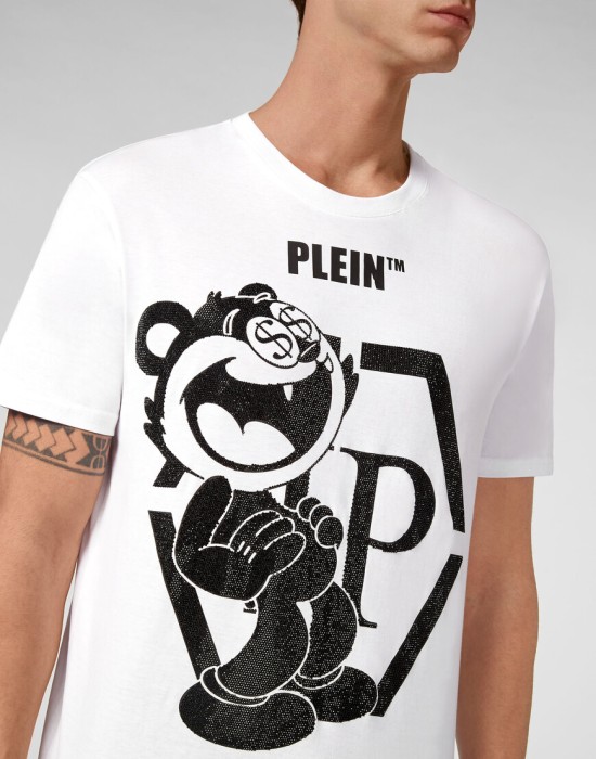 футболка  из америки вид сбоку