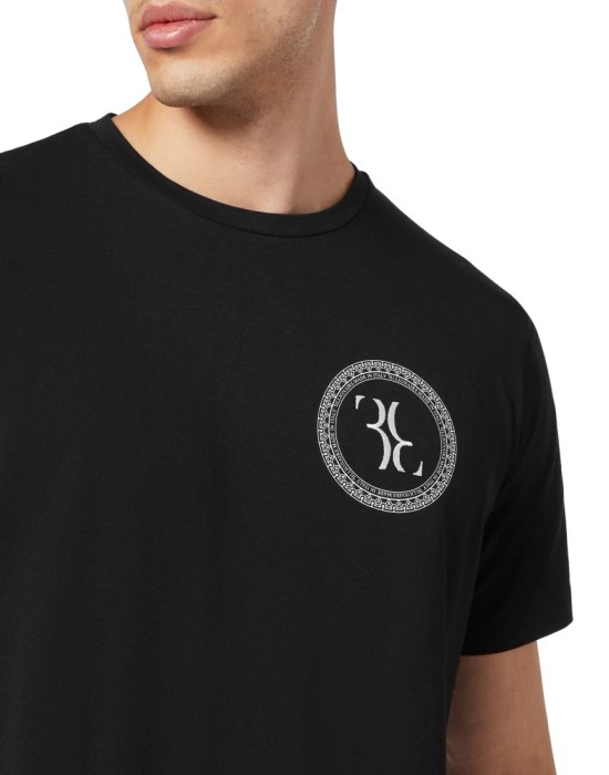 футболка  из италии вид сбоку