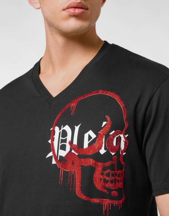 футболка  из америки вид сбоку