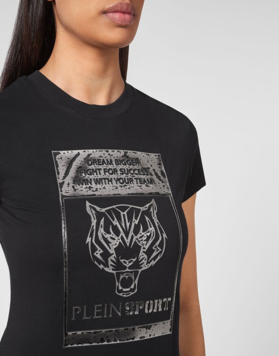 футболка  из италии вид сбоку