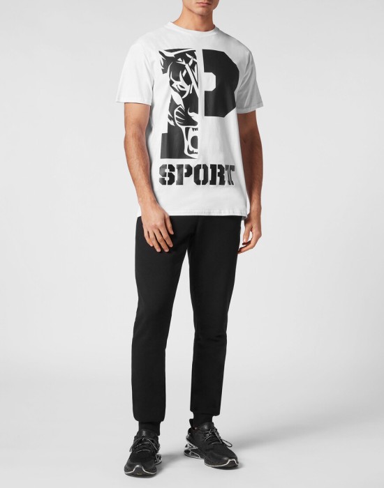 Товар белого цвета с внутренней стороны