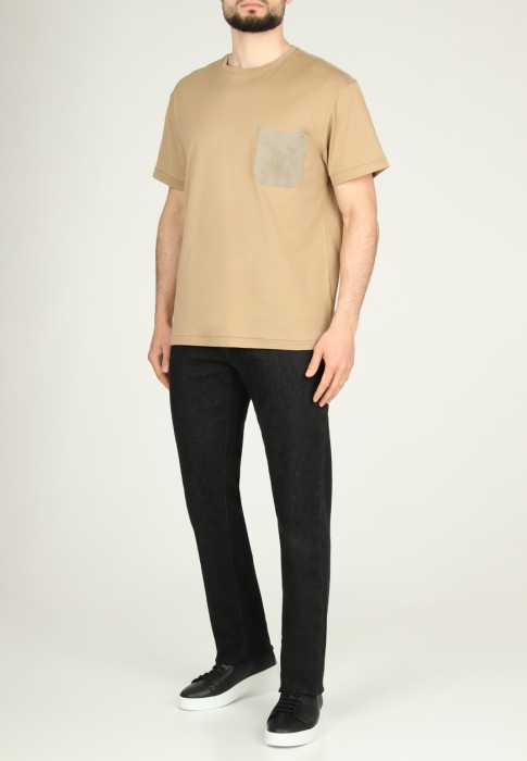 футболка  от бренда giorgio brato вид слева