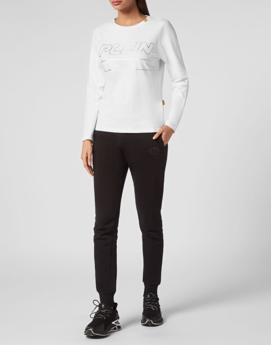 Товар белого цвета с внутренней стороны