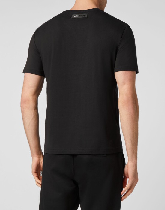 футболка  из италии вид сбоку