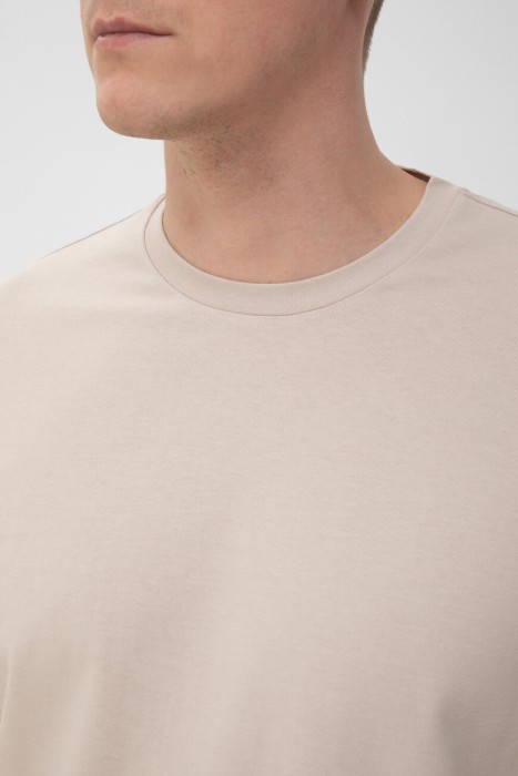 футболка  из италии вид сбоку