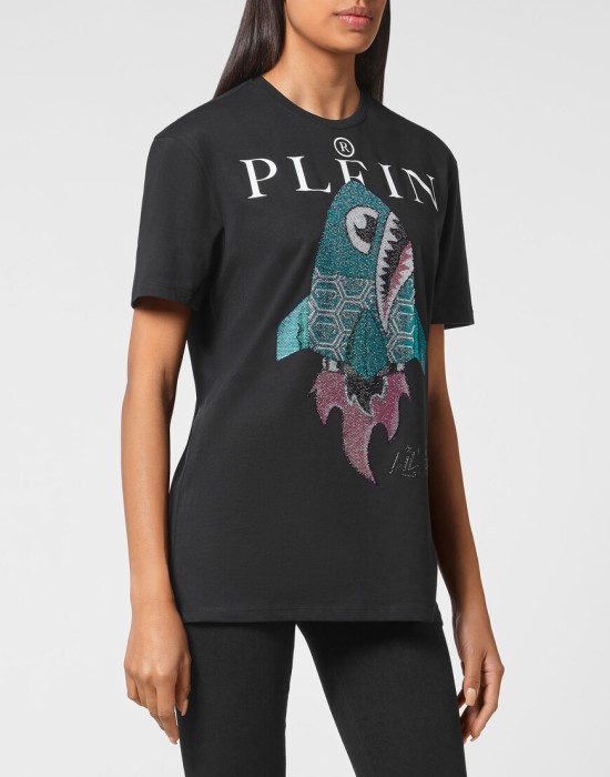 футболка  от бренда philipp plein вид слева