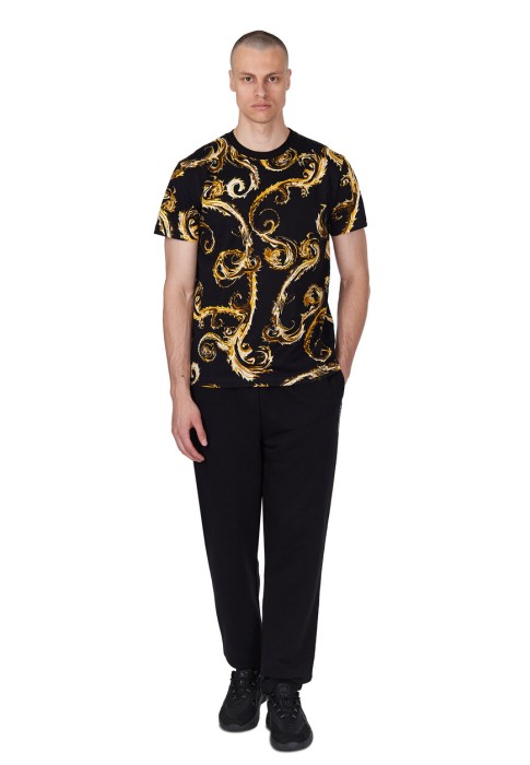 футболка  от бренда versace jeans couture вид слева