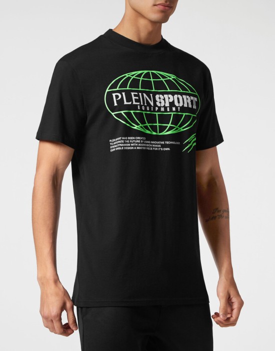 футболка  от бренда plein sport вид слева