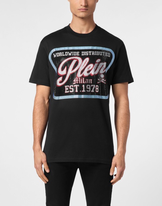 футболка  от бренда philipp plein вид слева