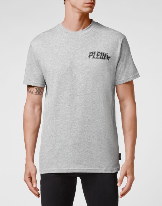 футболка  от бренда philipp plein вид слева