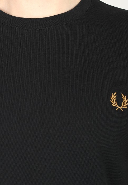 футболка  из проверенных материалов спереди