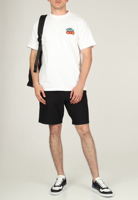 футболка  от бренда carhartt wip вид слева
