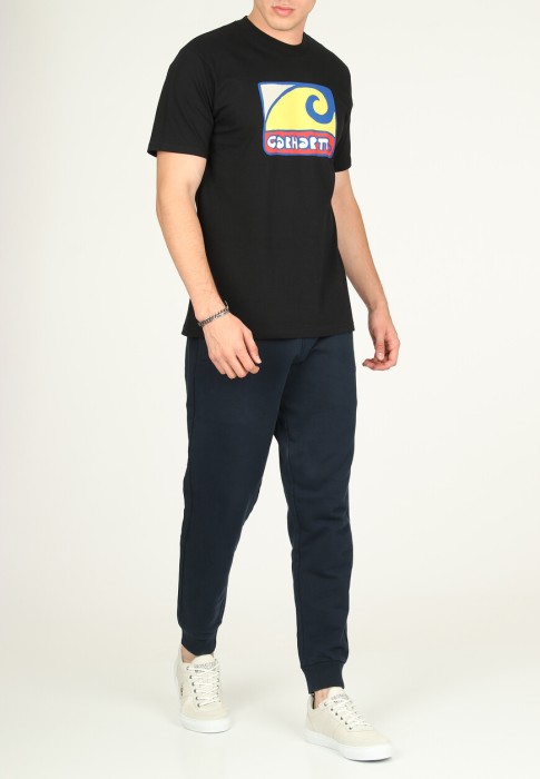 футболка  от бренда carhartt wip вид слева
