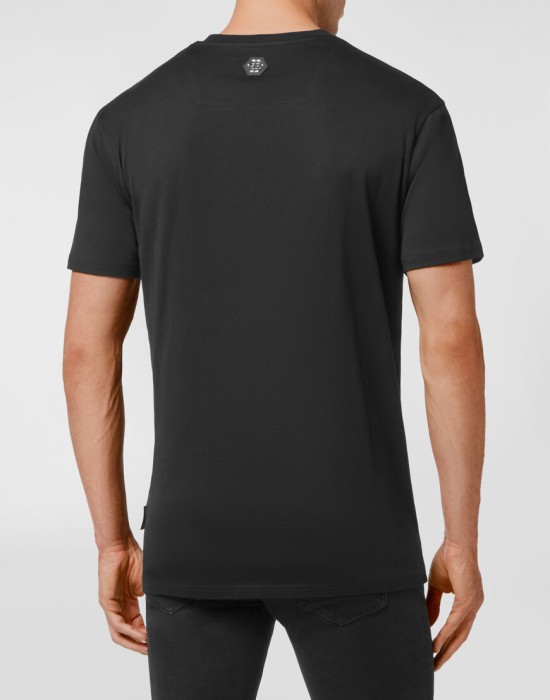 футболка  из америки вид сбоку