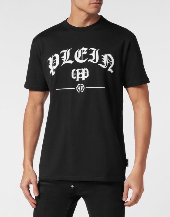 футболка  от бренда philipp plein вид слева