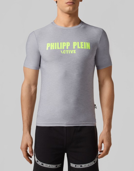 футболка  от бренда philipp plein вид слева