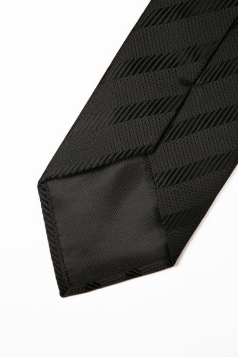 галстук  из америки вид сбоку