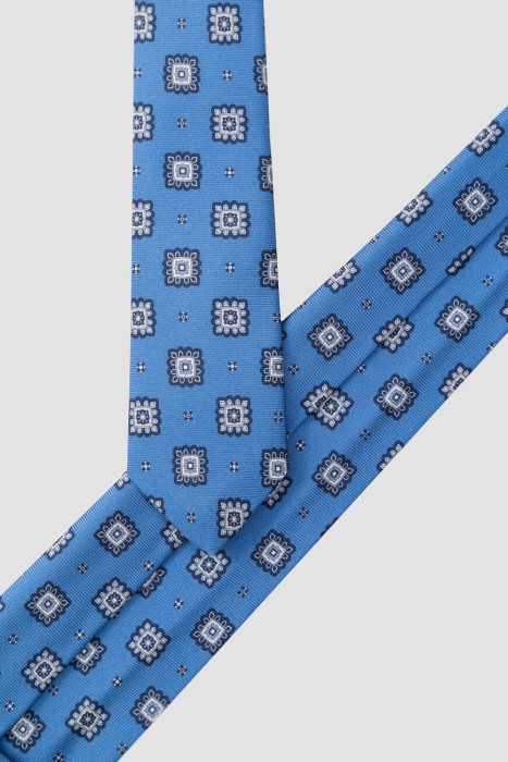 Товар голубого цвета с внутренней стороны