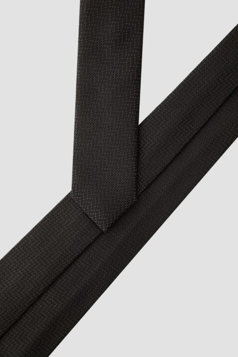 Товар серого цвета с внутренней стороны