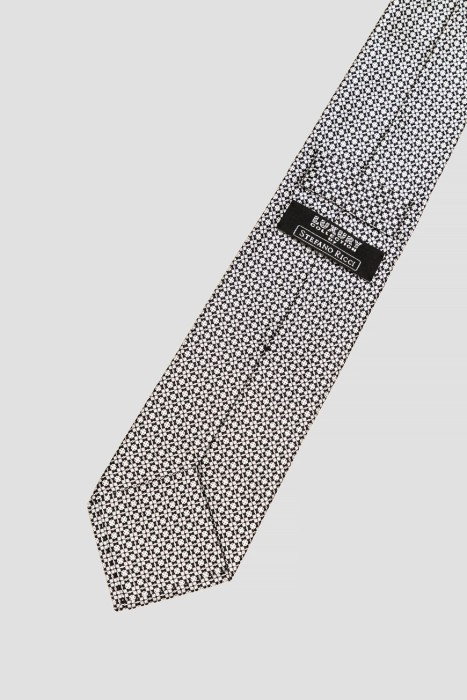 галстук  из англии вид сбоку