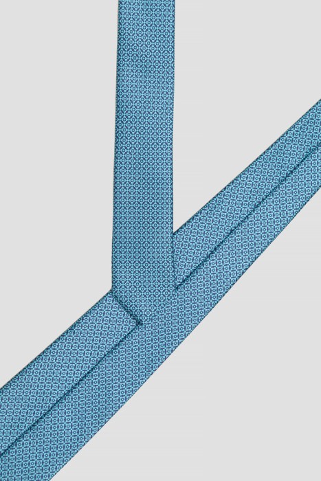 Товар разноцветного цвета с внутренней стороны