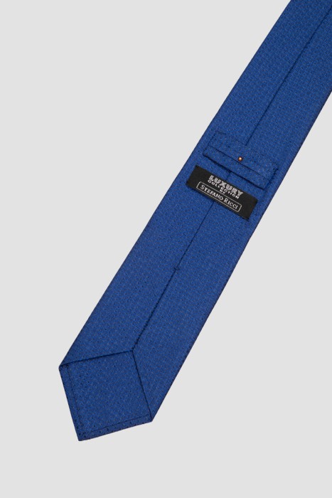 галстук  из англии вид сбоку