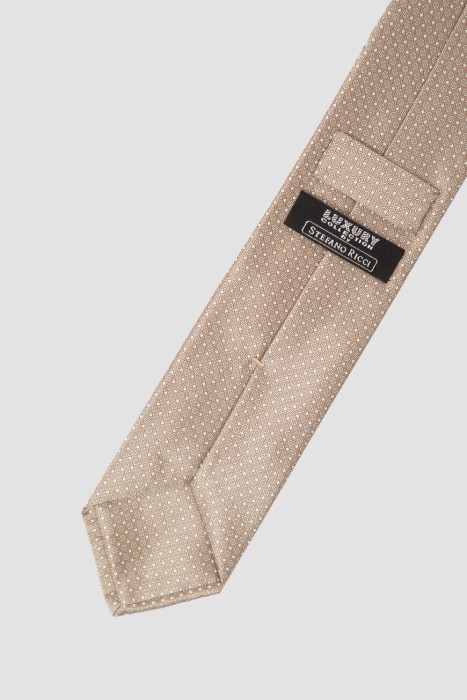 галстук  из англии вид сбоку