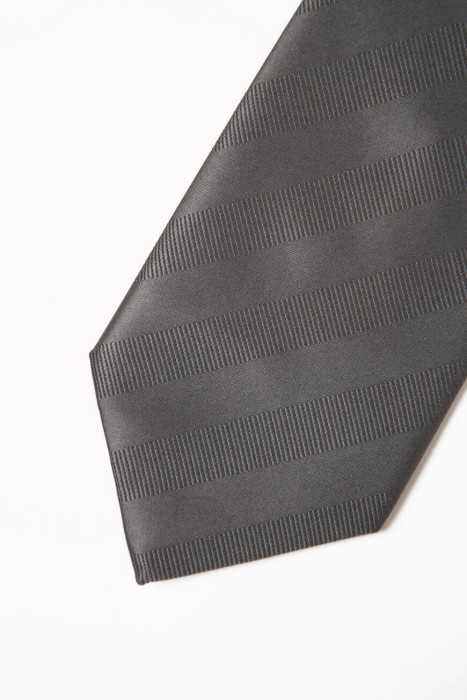 галстук  от бренда ramsey вид слева