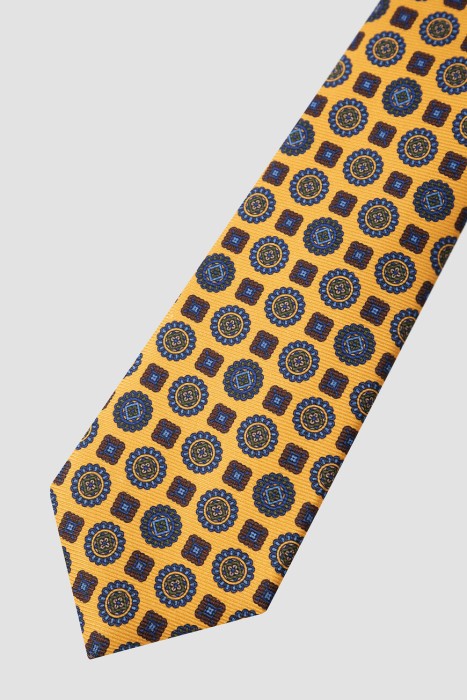 галстук  по цене 15750 руб вид справа