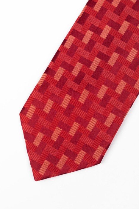 галстук  по цене 5600 руб вид справа