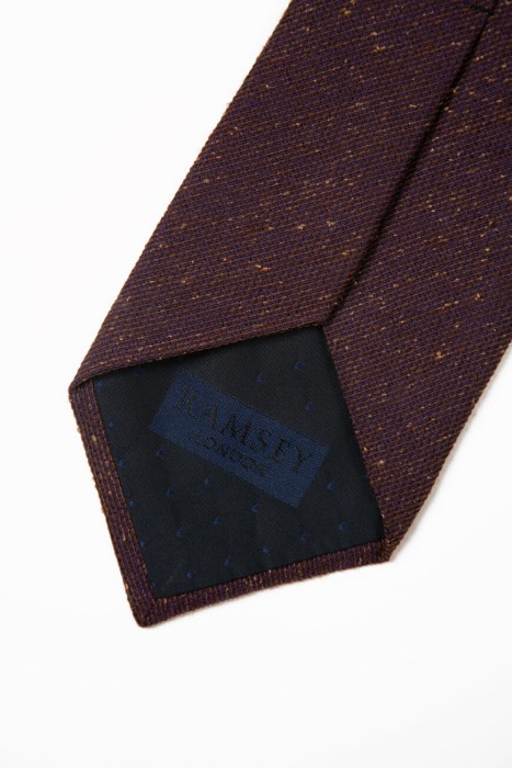 галстук  из америки вид сбоку