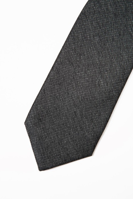 галстук  по цене 5600 руб вид справа