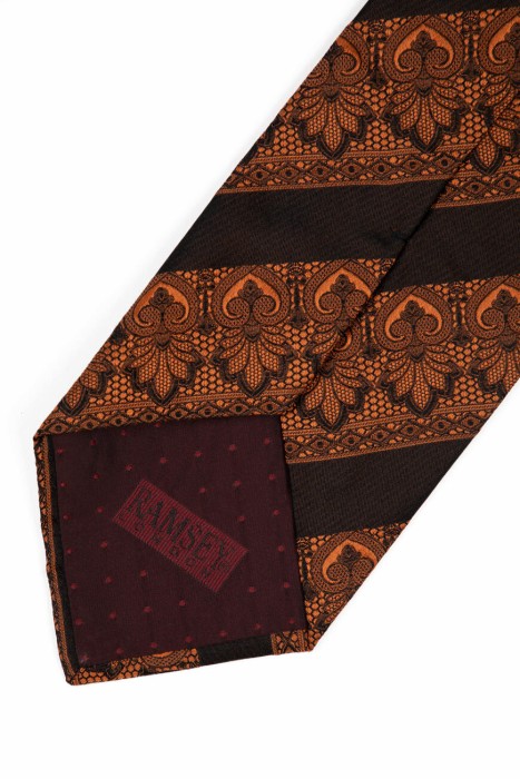 галстук  из америки вид сбоку