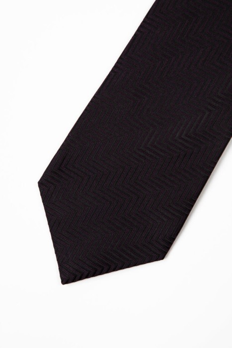 галстук  по цене 5600 руб вид справа