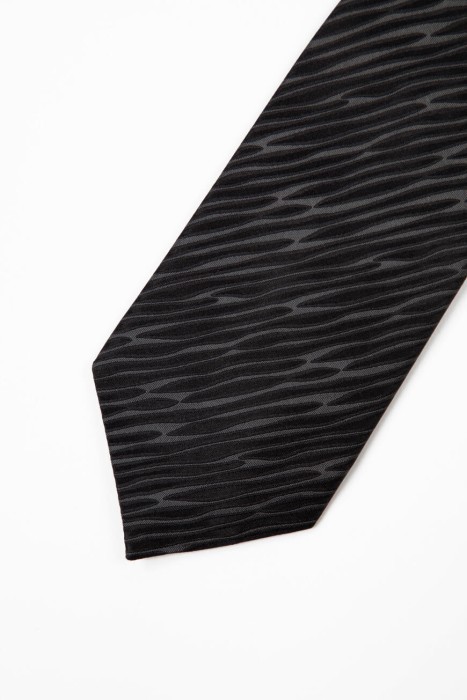 галстук  по цене 4400 руб вид справа