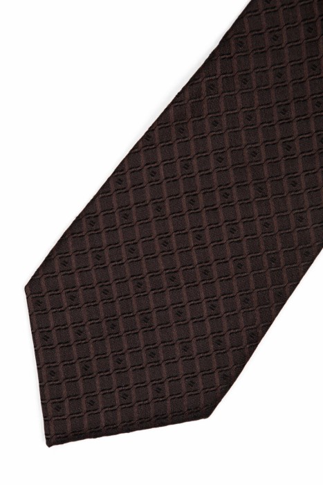 галстук  по цене 8400 руб вид справа