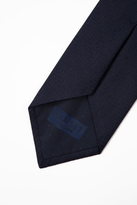 галстук  из америки вид сбоку