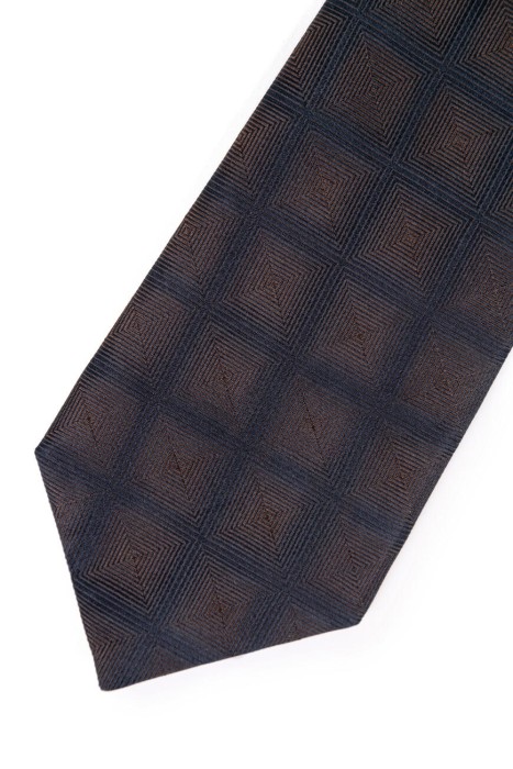 галстук  по цене 5600 руб вид справа