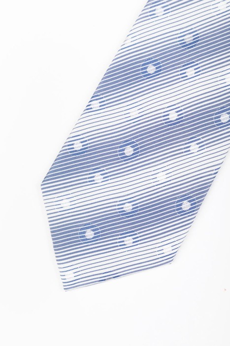 галстук  по цене 5600 руб вид справа