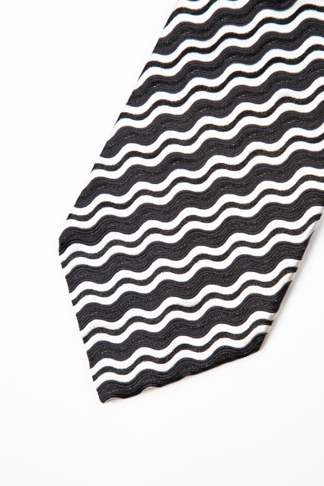 галстук  по цене 4400 руб вид справа