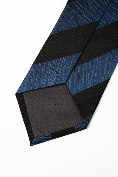 галстук  из америки вид сбоку