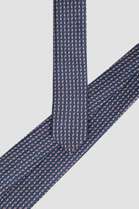 Товар разноцветного цвета с внутренней стороны