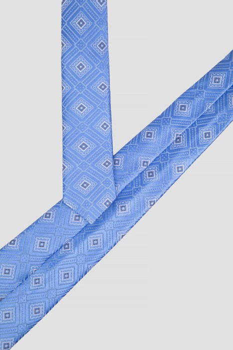 Товар разноцветного цвета с внутренней стороны