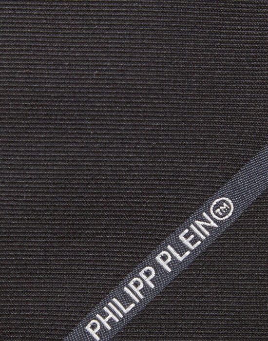 Товар с артикулом P19A-MAD0205-PTE028N_0210 вид сзади