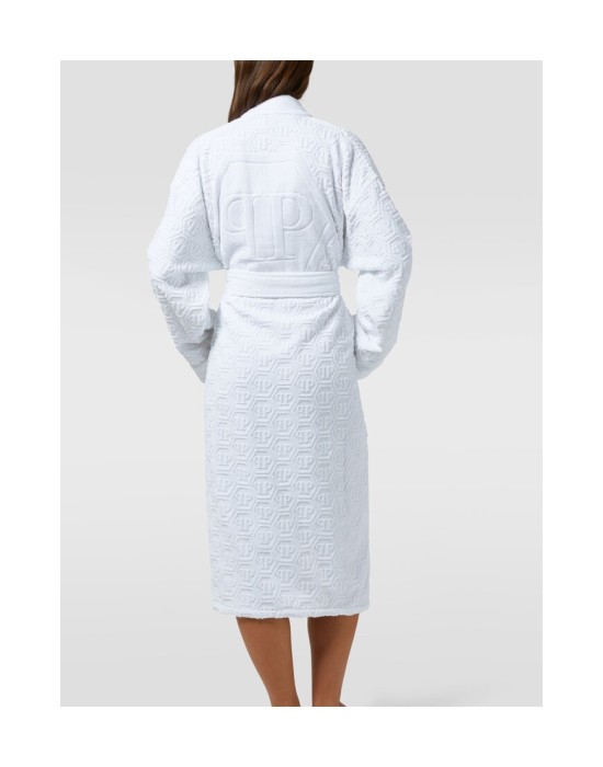 Товар белого цвета с внутренней стороны