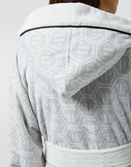 халат  универсального стиля с лицевой стороны